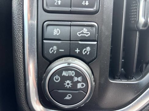 Used 2020 Chevrolet Silverado 2500 High Country w/ Technology Package AWD/4WD image 38