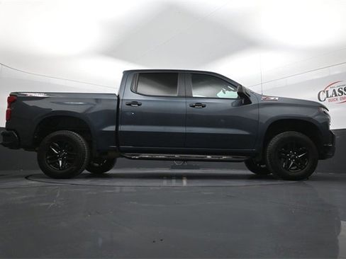 Used 2020 Chevrolet Silverado 1500 LT Trail Boss image 28