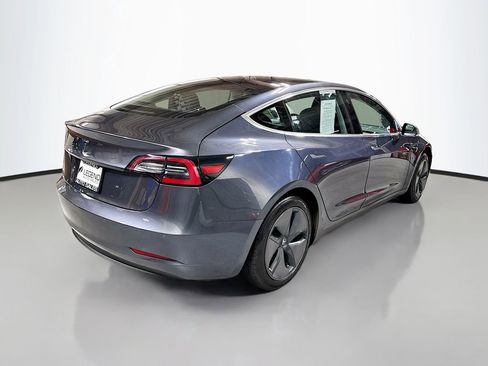 Used 2018 Tesla Model 3 Long Range image 7