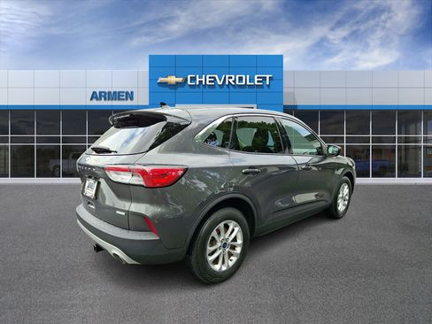 Used 2020 Ford Escape SE FWD image 7