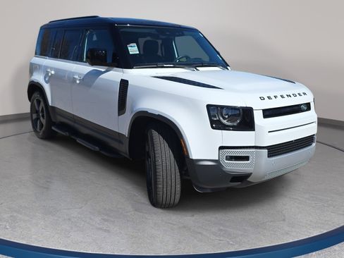 Certified 2025 Land Rover Defender 110 S image 3