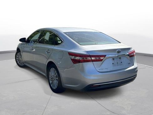 Used 2013 Toyota Avalon XLE Premium image 8