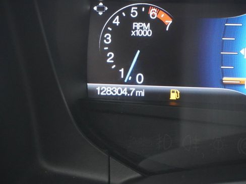 Used 2016 Ford Expedition Platinum image 20