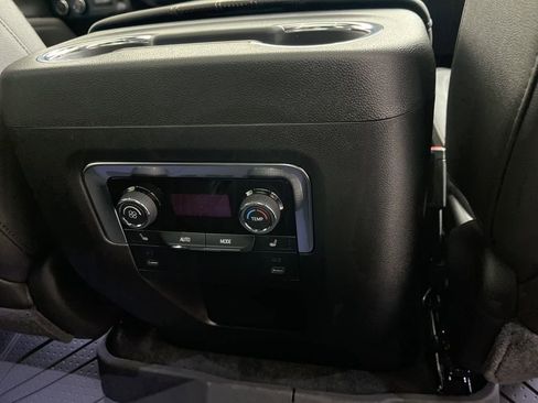 New 2026 Chevrolet Tahoe High Country image 9