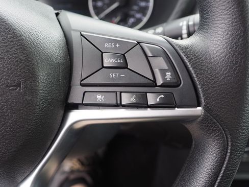 Used 2023 Nissan Sentra SV FWD image 28