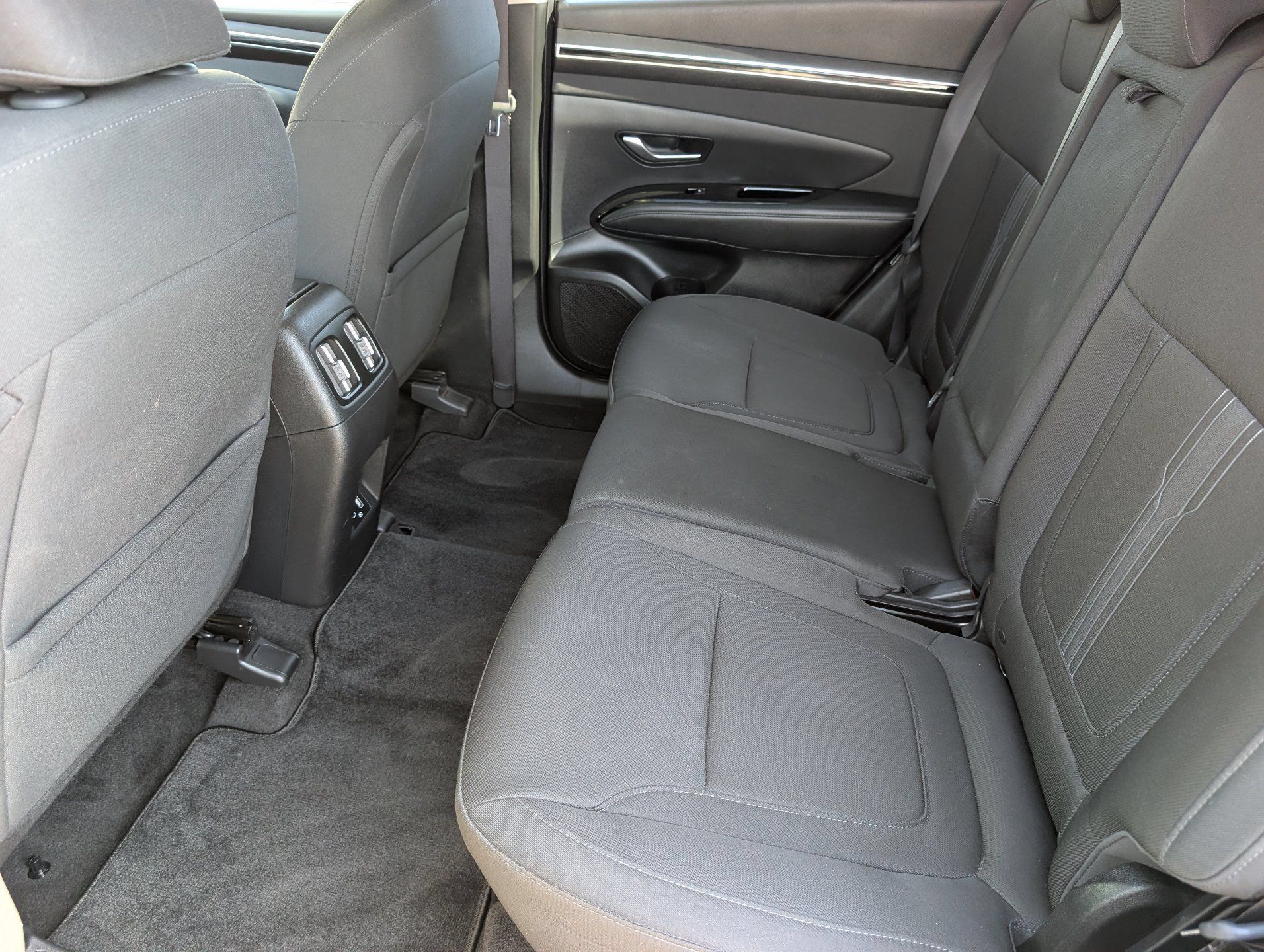 Used 2022 Hyundai Tucson SEL w/ Convenience Package FWD image 16