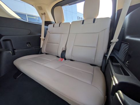 Used 2023 Ford Explorer Limited w/ Equipment Group 301A image 15