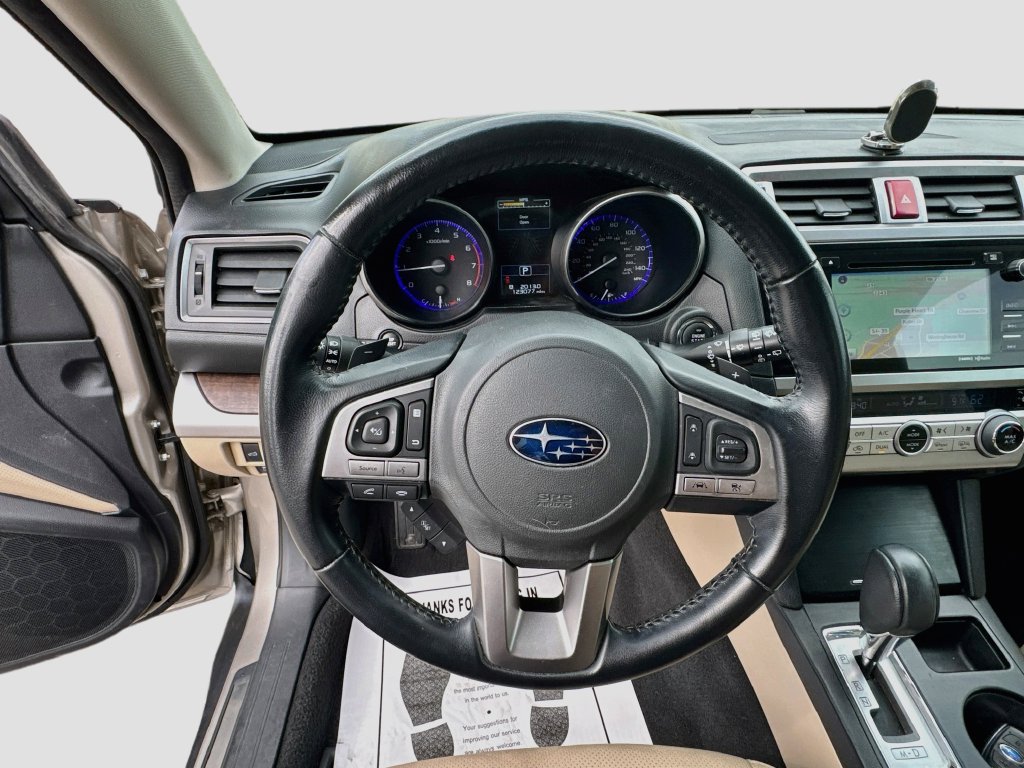 Used 2016 Subaru Outback 2.5i Limited AWD/4WD image 11