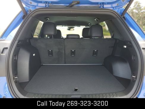 New 2026 GMC Terrain AT4 image 25