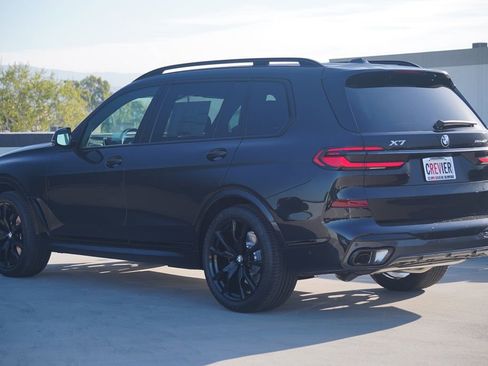New 2026 BMW X7 xDrive40i image 7