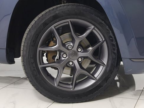 Used 2020 Jeep Grand Cherokee Limited X image 15