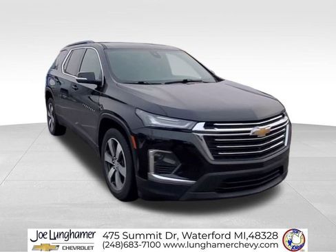 Certified 2023 Chevrolet Traverse LT w/ LT Premium Package image 2
