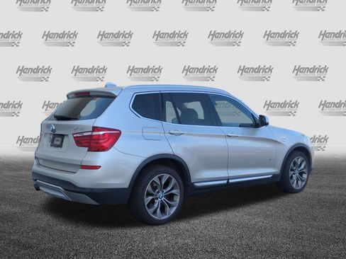 Used 2017 BMW X3 sDrive28i RWD image 9