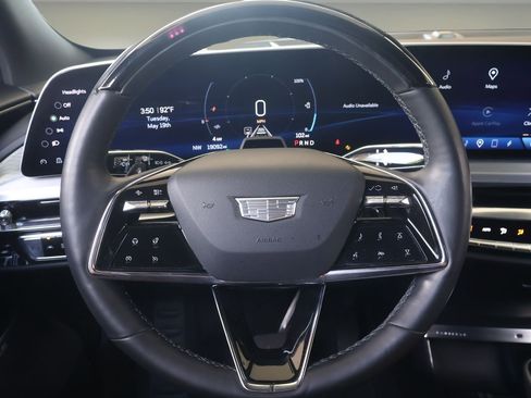 Used 2023 Cadillac Lyriq 2WD image 19