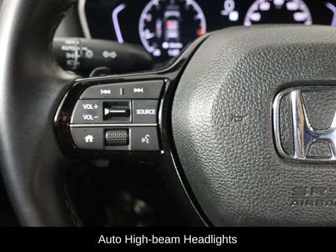 Used 2023 Honda Civic Sport image 8