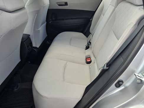 Certified 2025 Toyota Corolla Cross L image 5