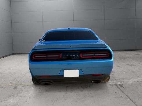 Used 2015 Dodge Challenger R/T Plus RWD image 4