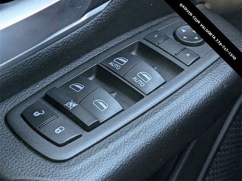 Used 2022 RAM 1500 Big Horn image 20