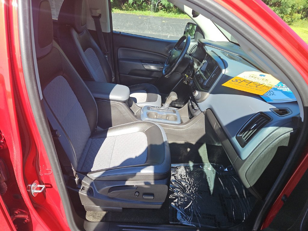 Used 2015 Chevrolet Colorado Z71 AWD/4WD image 33
