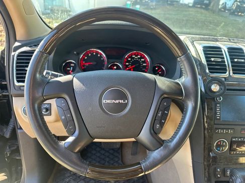 Used 2012 GMC Acadia Denali image 12