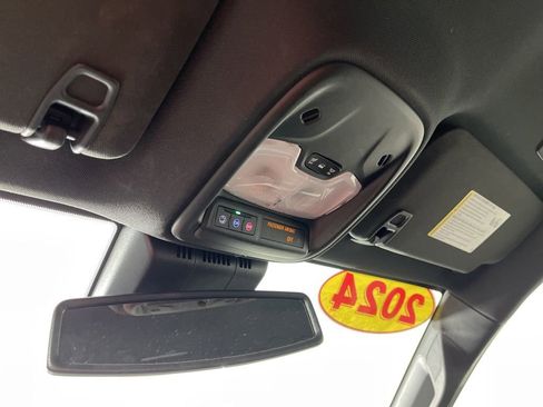 Certified 2024 GMC Canyon Elevation w/ Elevation Premium Package image 27