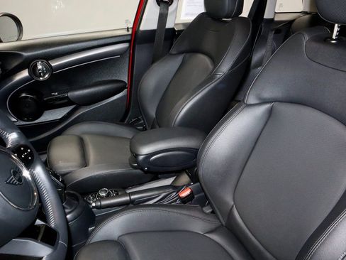 Used 2024 MINI Cooper S image 27