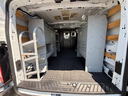 Used 2019 Ford Transit 250 130 Low Roof w/ Exterior Upgrade Package RWD image 8