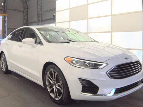 Used 2020 Ford Fusion SEL FWD image 1