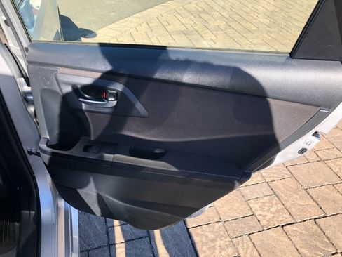 Used 2018 Toyota Corolla iM image 23