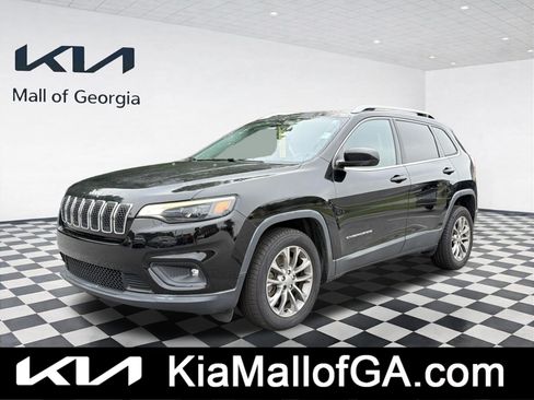 Used 2019 Jeep Cherokee Latitude Plus FWD image 1