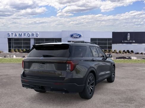 New 2026 Ford Explorer ST-Line AWD/4WD image 8
