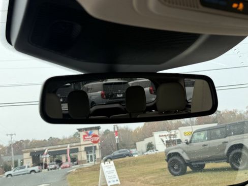 Used 2021 Ford Explorer Platinum w/ Equipment Group 601A image 28