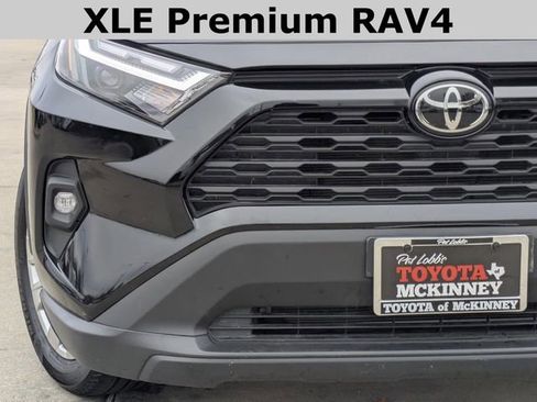 Used 2024 Toyota RAV4 XLE Premium image 3