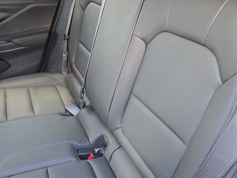 Used 2025 Buick Envista Sport Touring w/ Convenience I Package FWD image 23
