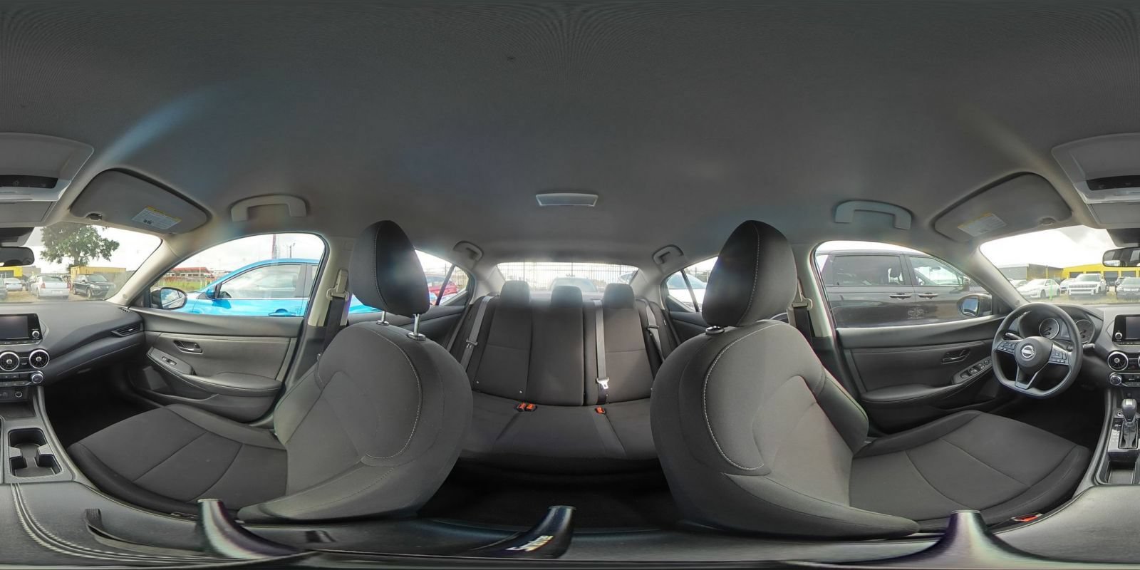 Used 2025 Nissan Sentra S FWD image 39