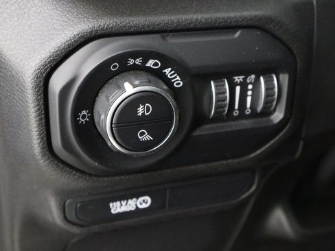 Used 2021 Jeep Gladiator Mojave AWD/4WD image 23