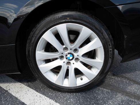 Used 2011 BMW 328i xDrive Coupe AWD/4WD image 26
