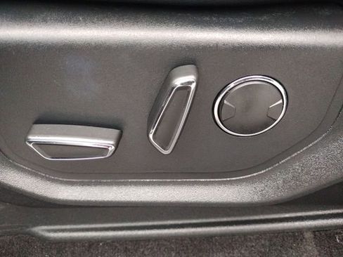 Used 2019 Ford Expedition Limited w/ Equipment Group 302A image 34