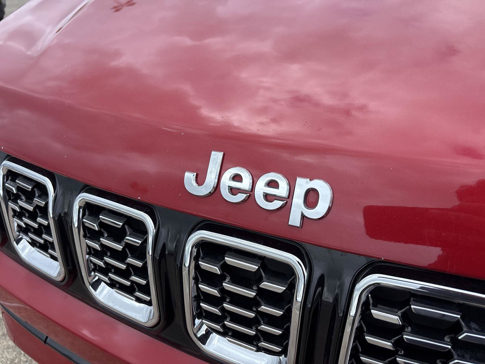 Used 2024 Jeep Compass Limited AWD/4WD image 4