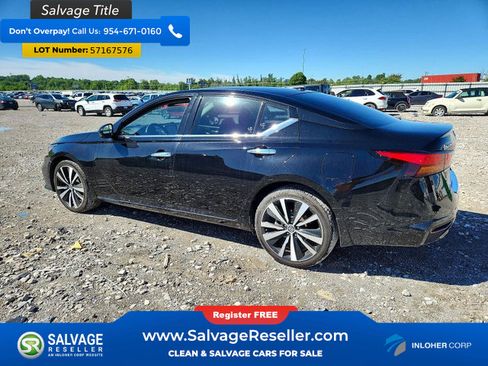 Used 2021 Nissan Altima 2.5 Platinum AWD/4WD image 3