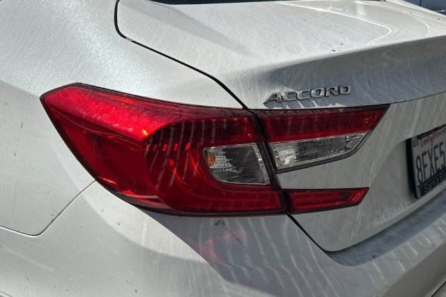 Used 2018 Honda Accord LX image 7
