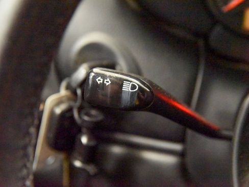 Used 2000 Porsche Boxster image 17