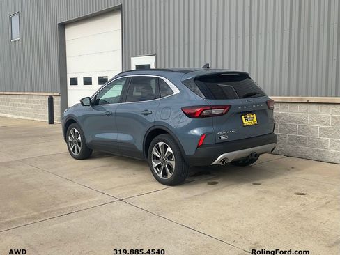 Used 2023 Ford Escape Platinum w/ Class II Trailer Tow Package image 3