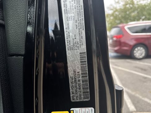 Used 2021 Jeep Wrangler Unlimited Sahara image 33