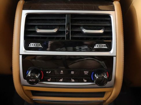 Used 2020 BMW M760i xDrive w/ Luxury Rear Seating Package AWD/4WD image 62