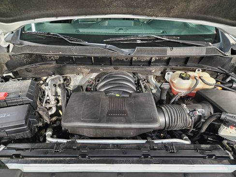 Used 2021 Chevrolet Silverado 1500 LT Trail Boss w/ Convenience Package II AWD/4WD image 19