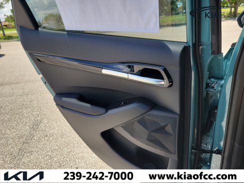 New 2026 Kia Seltos S FWD image 13