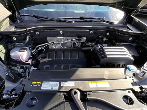 New 2026 Volkswagen Atlas SE image 16