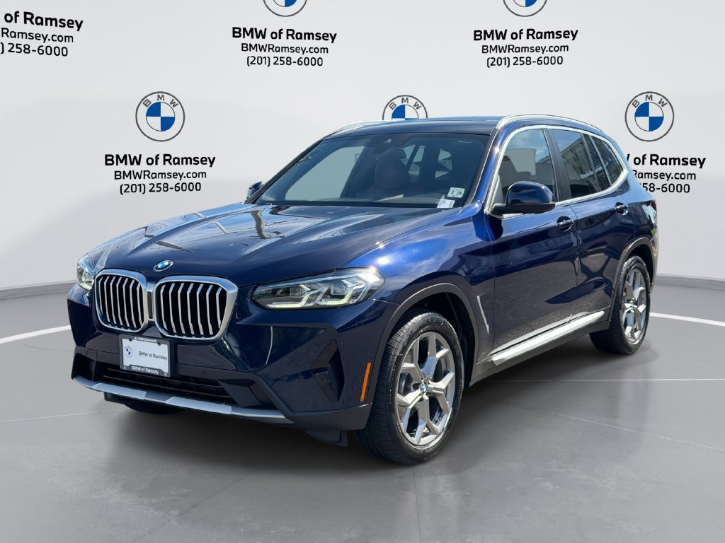 Used 2022 BMW X3 xDrive30i w/ Convenience Package AWD/4WD image 1