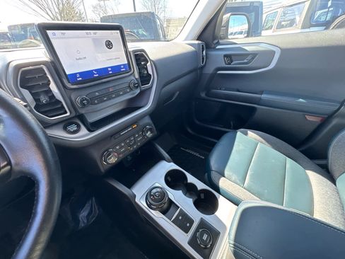 Used 2022 Ford Bronco Sport Outer Banks w/ Tech Package AWD/4WD image 21